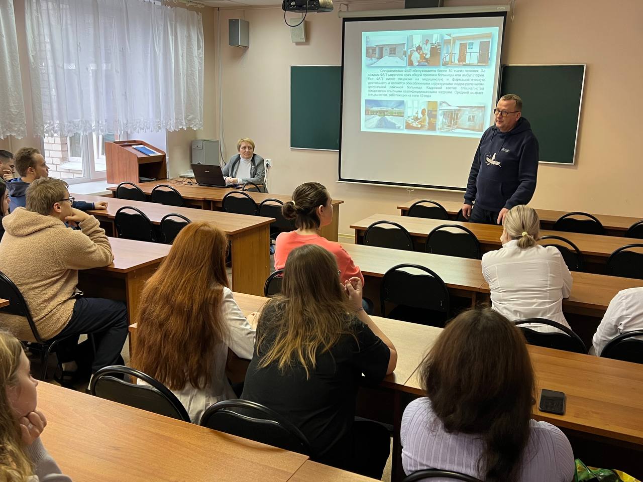 Встреча с выпускниками Архангельского медицинского колледжа